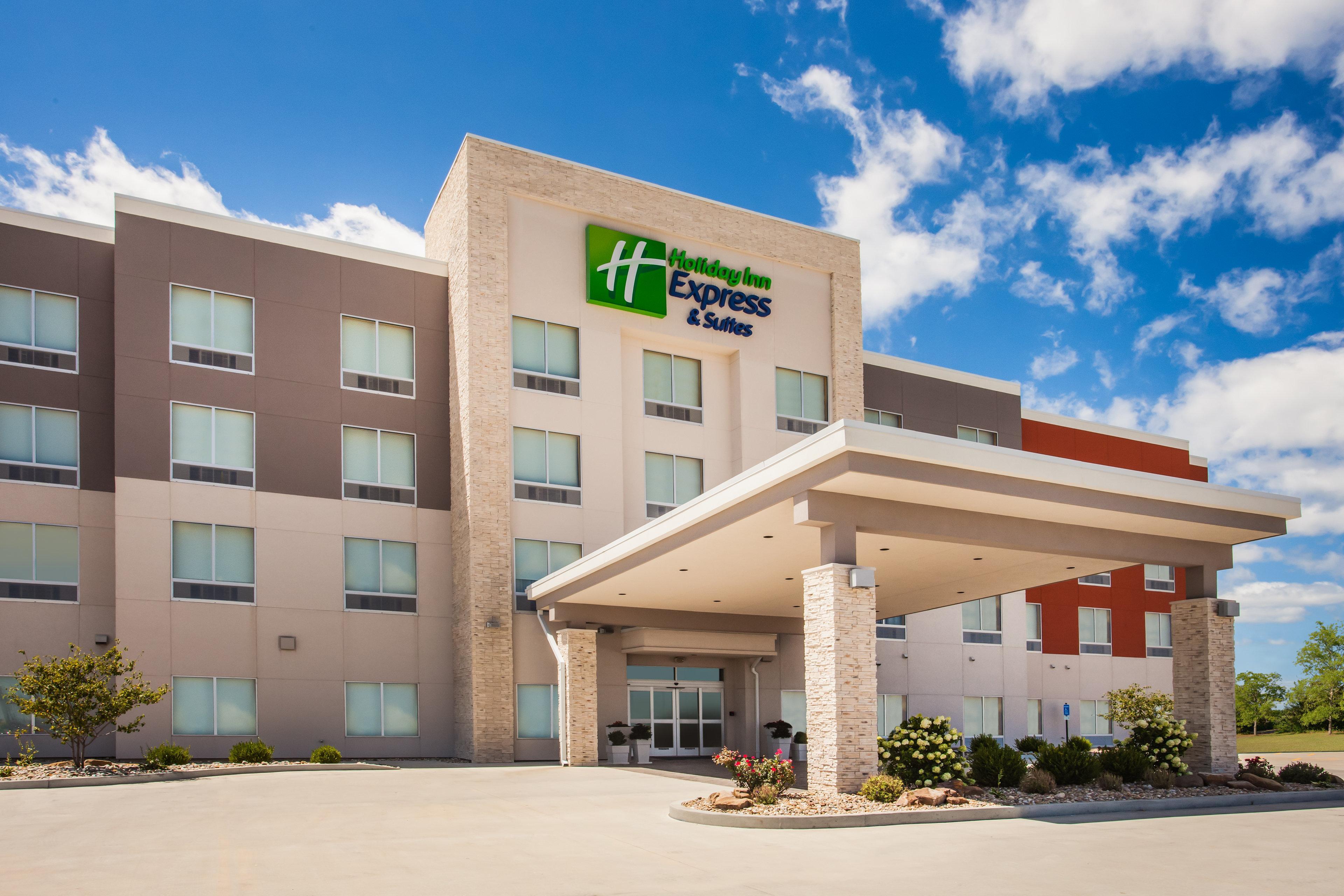 Holiday Inn Express & Suites Litchfield By Ihg Экстерьер фото